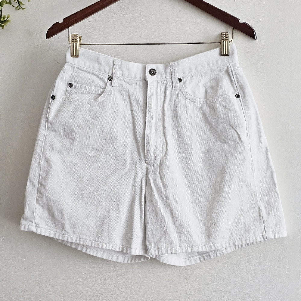 Vintage Liz Claiborne Petite White Denim Shorts Classic Fit Cotton High Rise 10P